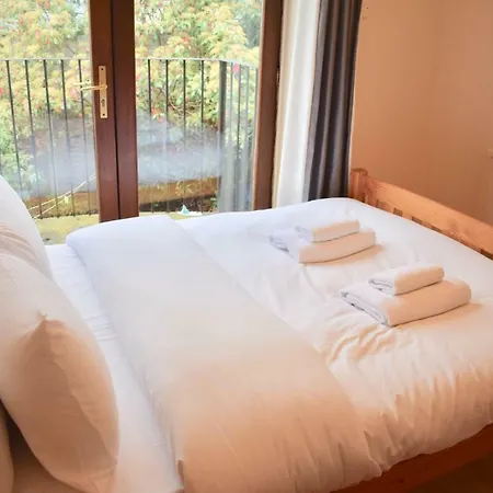 Cosy And Bright 3 Bedroom House In Central Feriehus *